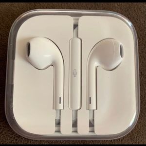 “APPLE” Hands-Free Earbuds NWOT